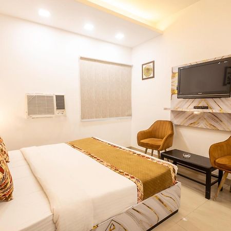 Hotel Cosmo Near Blk Hospital Karol Bagh Delhi  Ngoại thất bức ảnh