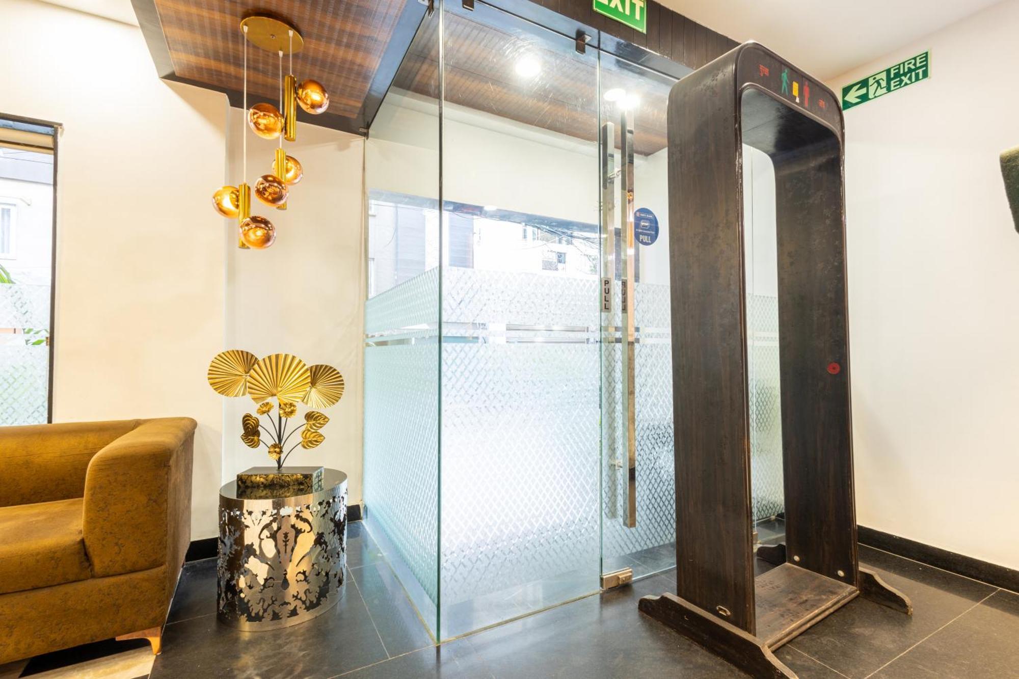 Hotel Cosmo Near Blk Hospital Karol Bagh Delhi  Ngoại thất bức ảnh
