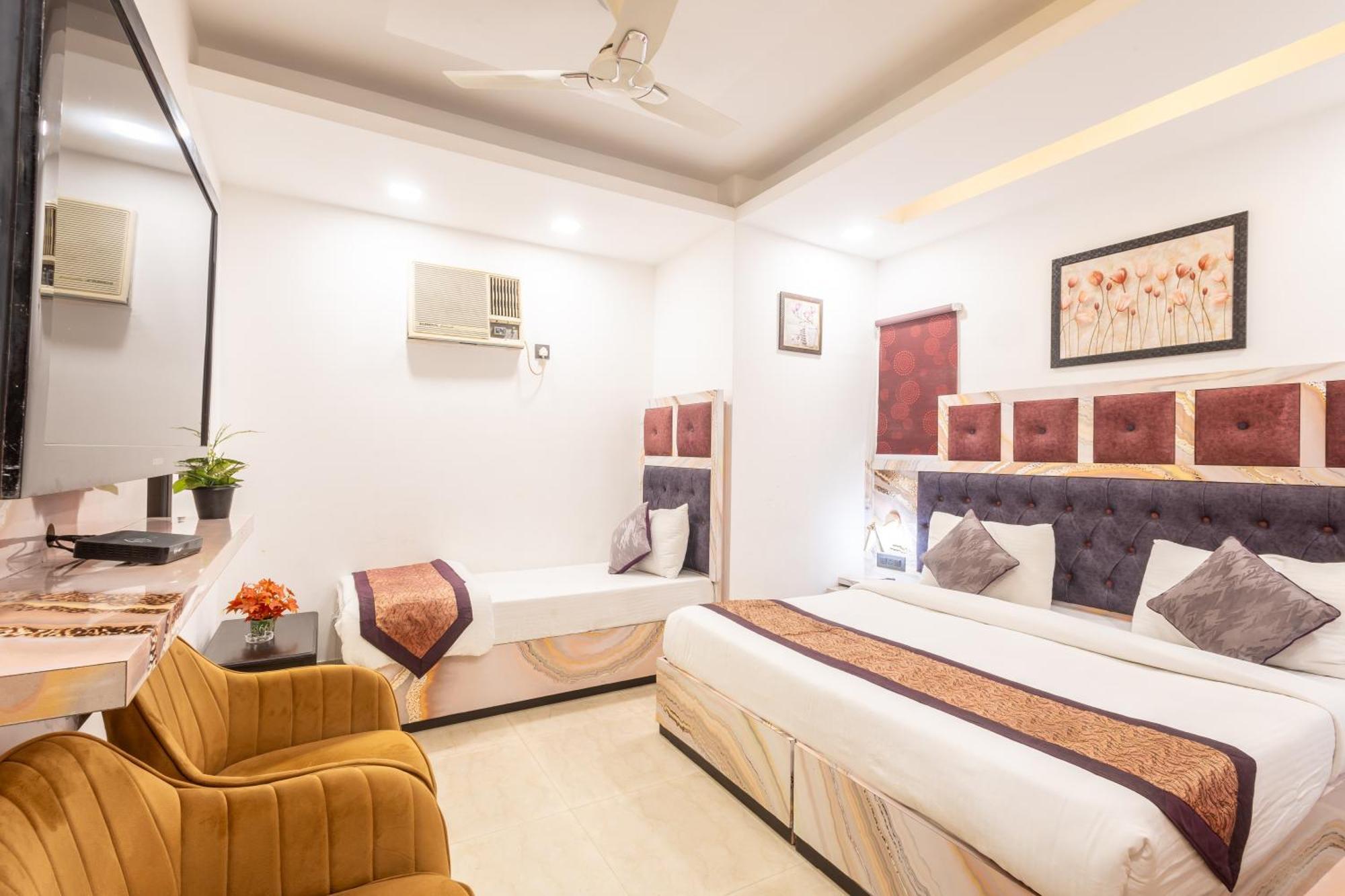 Hotel Cosmo Near Blk Hospital Karol Bagh Delhi  Ngoại thất bức ảnh
