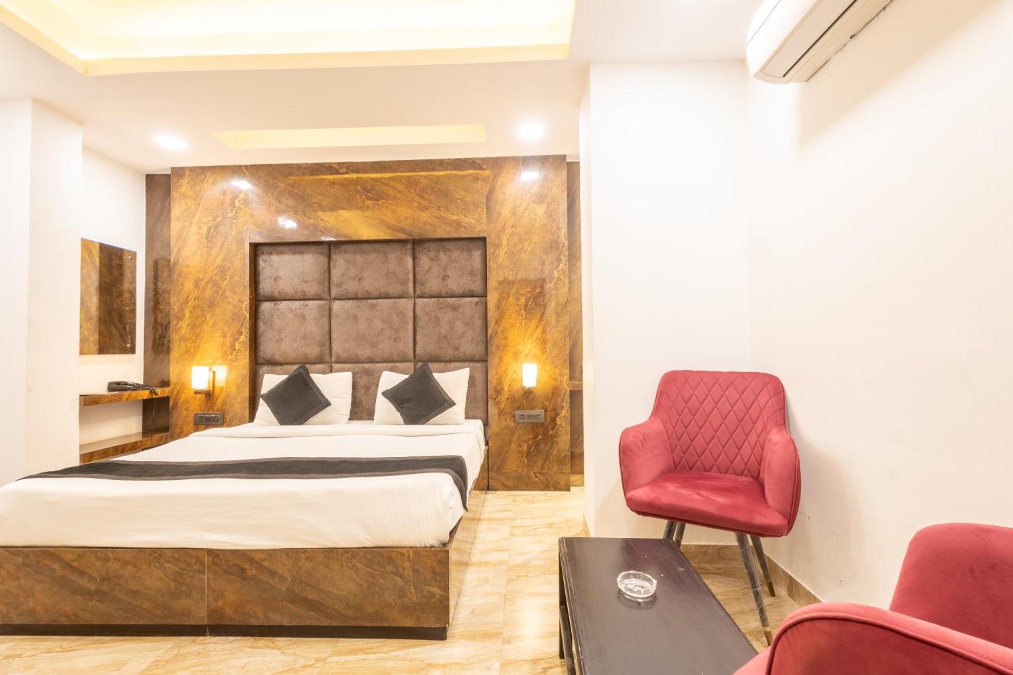 Hotel Cosmo Near Blk Hospital Karol Bagh Delhi  Ngoại thất bức ảnh