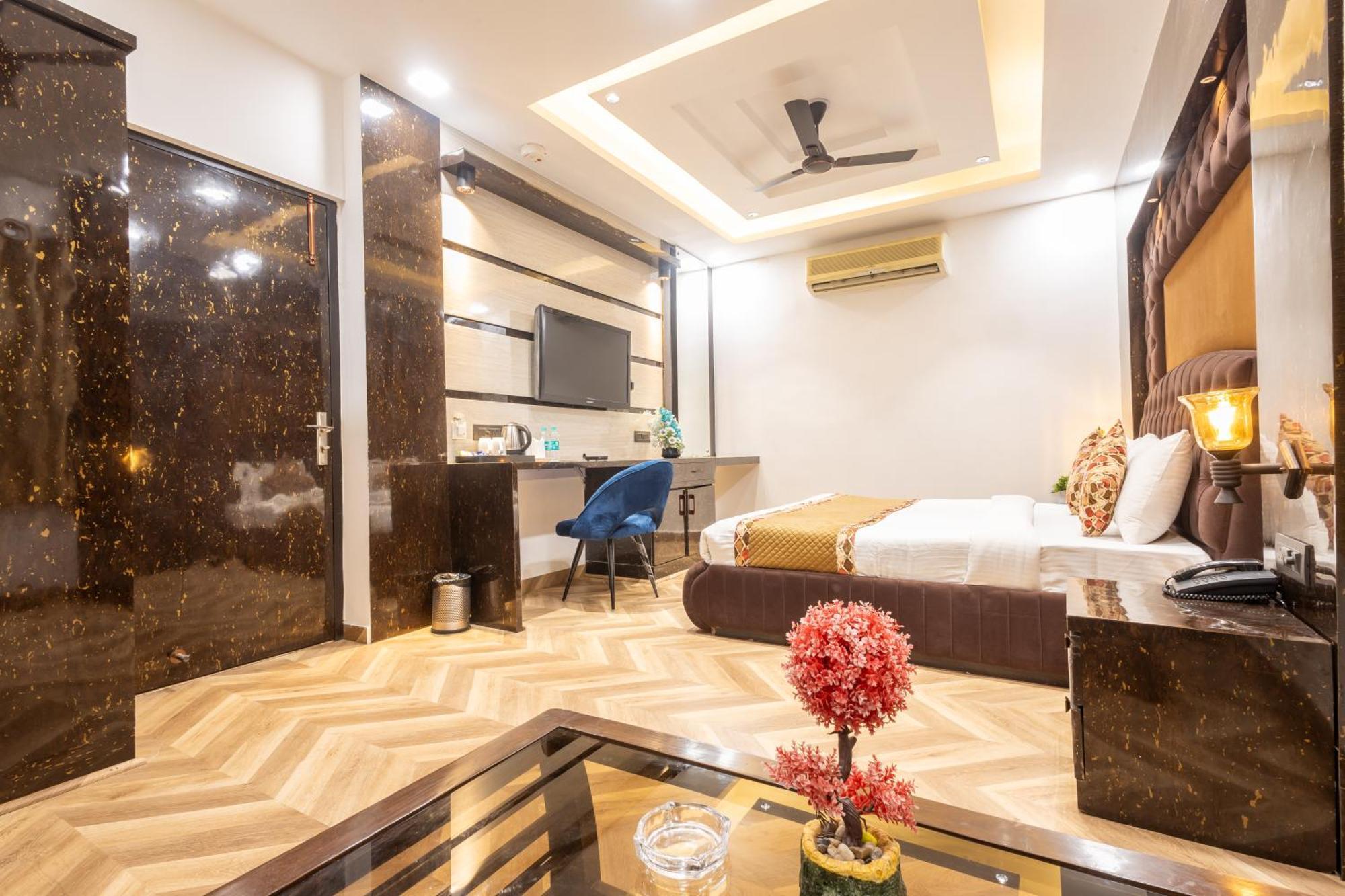 Hotel Cosmo Near Blk Hospital Karol Bagh Delhi  Ngoại thất bức ảnh